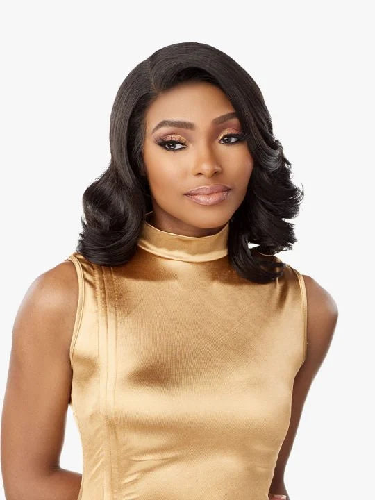 BUTTA UNIT 44 Mid-length, flip-out curls