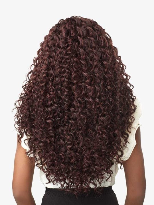 BEACH CURL 18″ These curled ringlets will make you wish you were sipping a piña colada on a tropical beach.