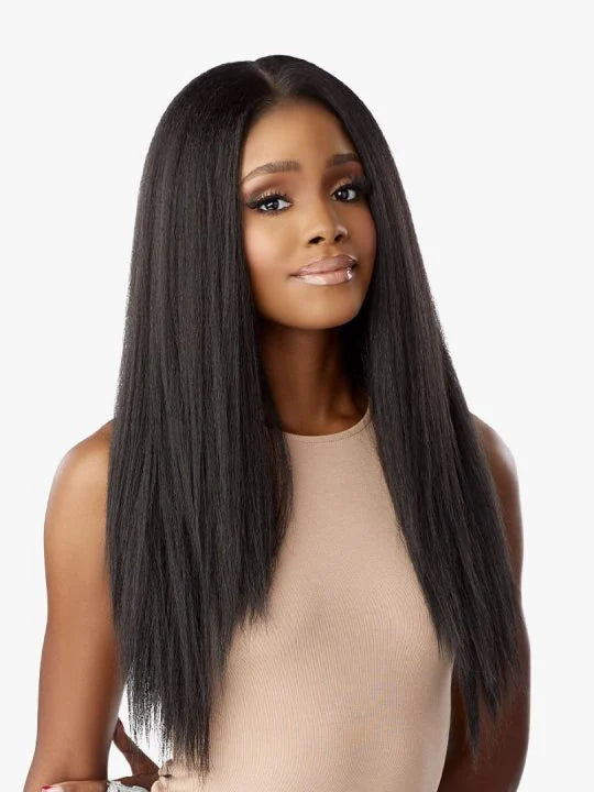 KINKY EDGES 13X6 KINKY STRAIGHT 24″ Natural blow out texture in kinky straight style.
