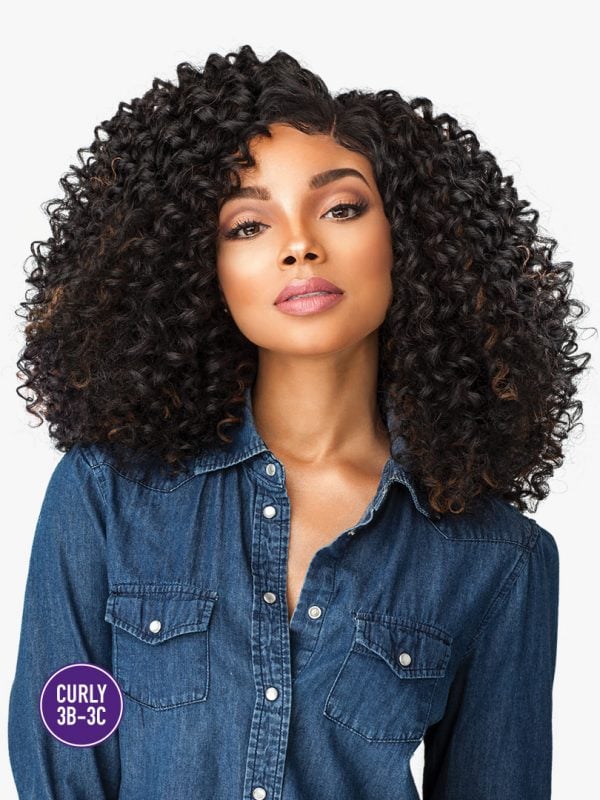 SHOW STOPPER Making them pause and wonder, who she is.