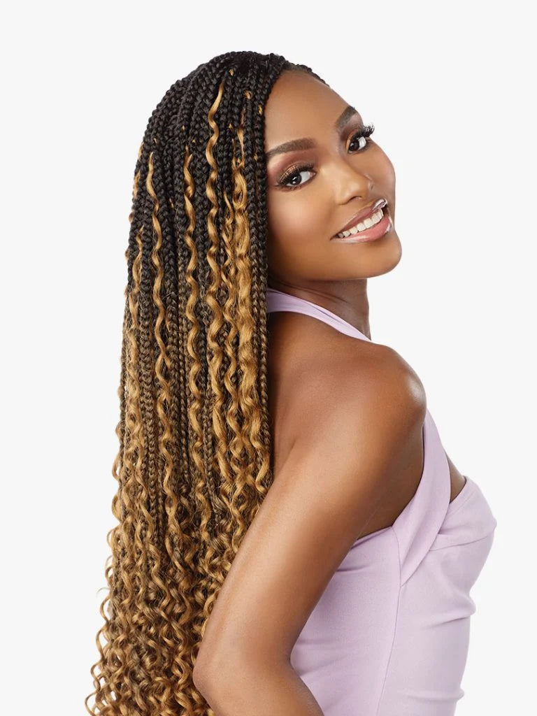 LULUTRESS 3X BOHO BOX BRAID 28″ Box Braid with curls at the bottom and sides.