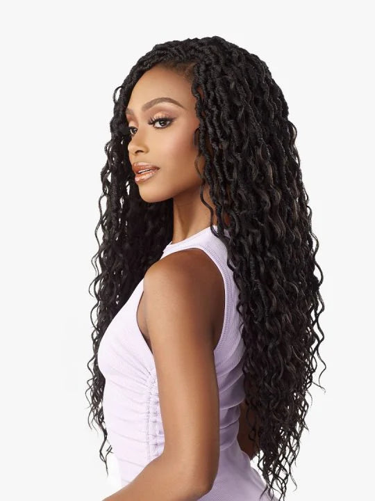 LULUTRESS MERMAID LOCS 24″ Goddess locs with boho curls on the sides.