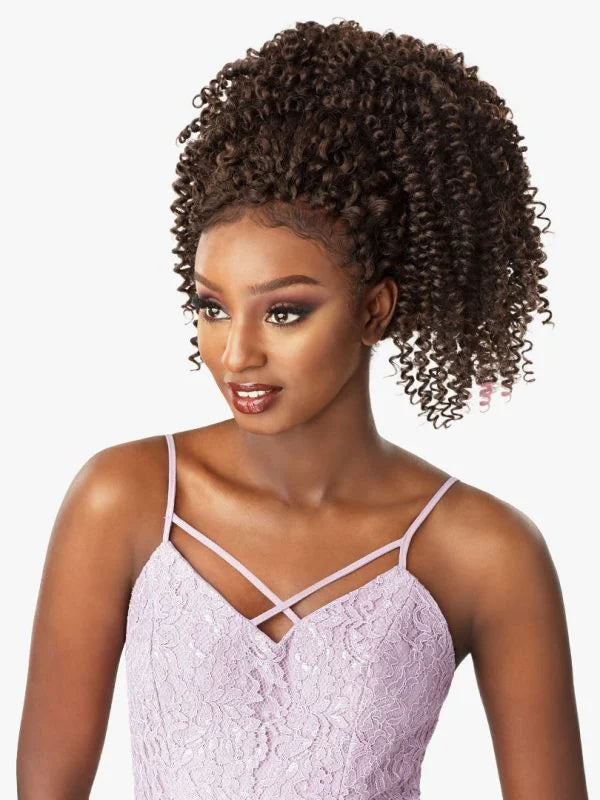 3X WATER WAVE 20″ Perfect for Passion Twist, Butterfly Locs, or style as it is for a great curly style look.