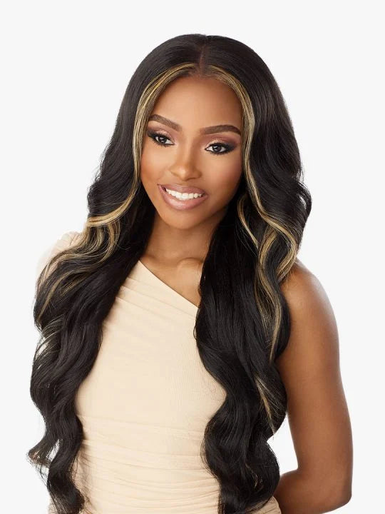 ESTELLE What Lace Human hair blend wig with subtle loose waves