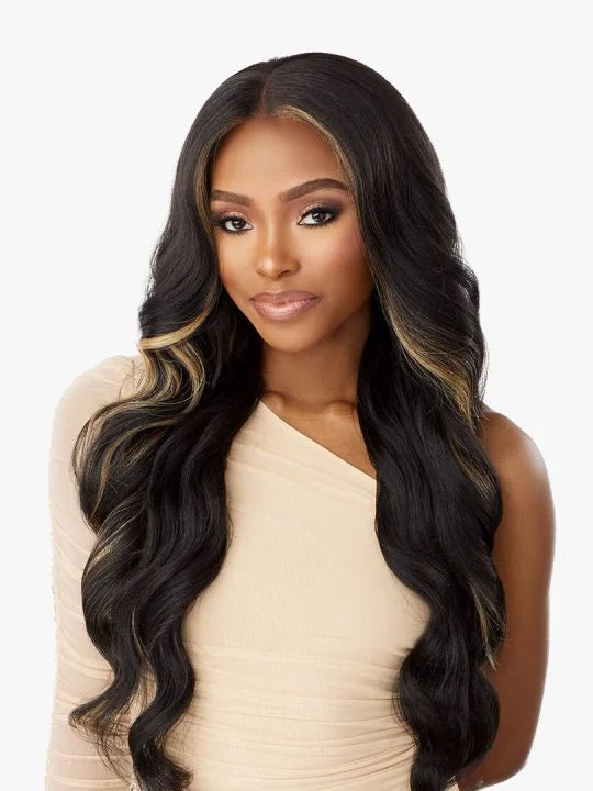 ESTELLE What Lace Human hair blend wig with subtle loose waves