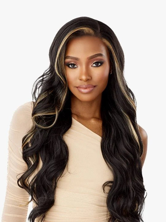 ESTELLE What Lace Human hair blend wig with subtle loose waves
