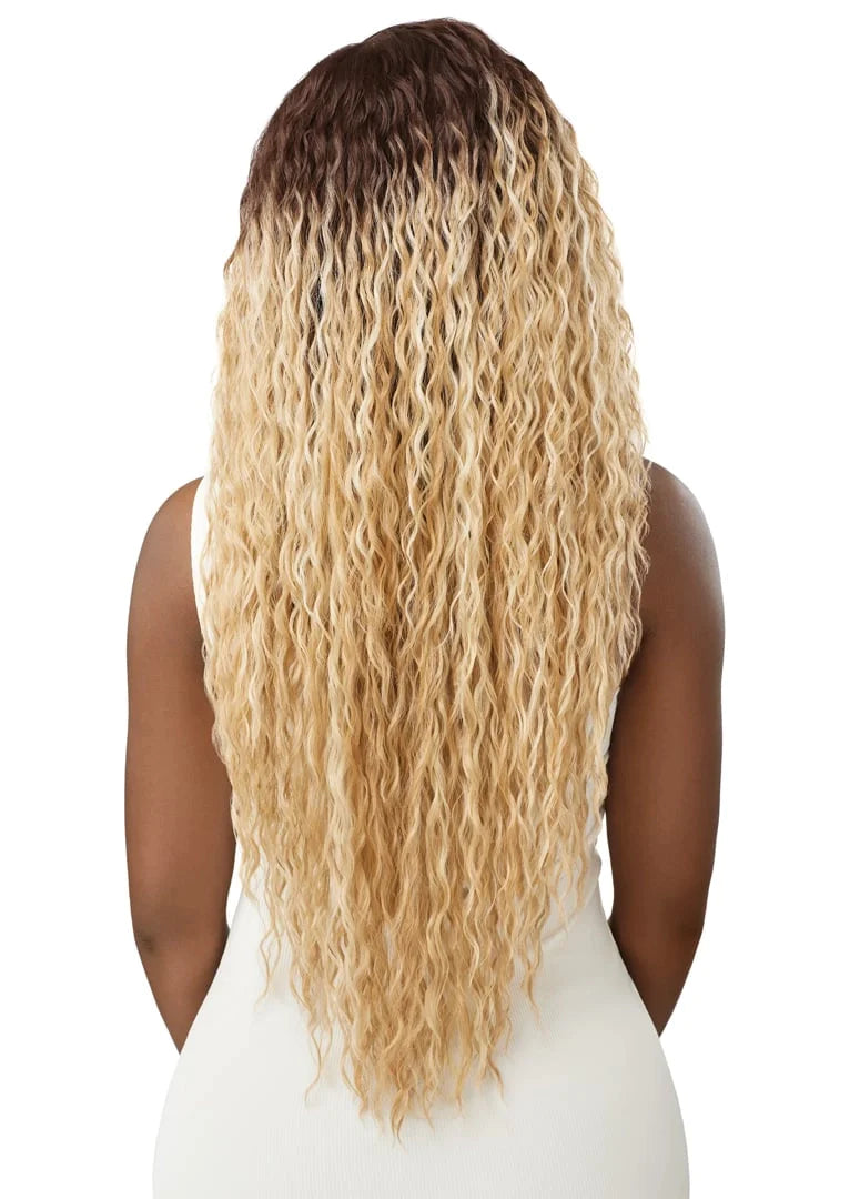 OUTRE PERFECT HAIRLINE FULLY HAND TIED 13x6" LACE WIG - TAMALA - 30"