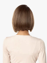 ANISHA A sharp, blunt bob style without layers