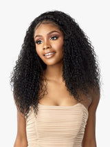 SORAYA Tight, deep wave style with very light layering