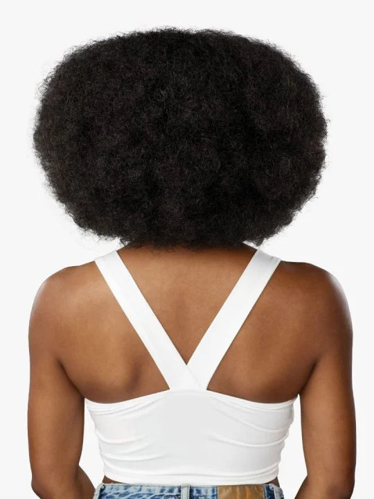 DASHLY LACE UNIT 42 Embrace the big hair look with layered, afro curls with a soft touch and lots of texture.